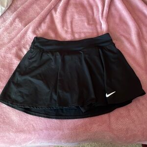 Women’s black Nike dri-fit athletic skort. Size medium
